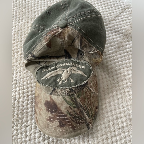 Ball cap - Picture 1 of 2